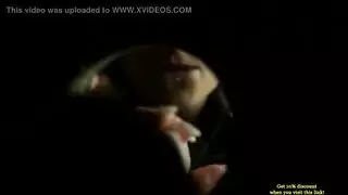 تقليم و تدليك: جلسة عزلة صريحة مع قذف