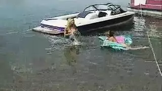 سحاقيات شرموطات يمارسن الجنس بقوة – دعك كس حتى النشوة