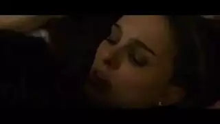 أوضاع جنسية عبثية تطلق شغفًا خامًا وقذفًا غزيرًا