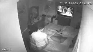 مجموعة بورن عربي: سمراء فاجرة تأخذ عدة قذفات على وجهها