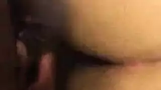 الزوجة العاهرة تخون مع صديق زوجها جنس بين الأعراق في الفندق