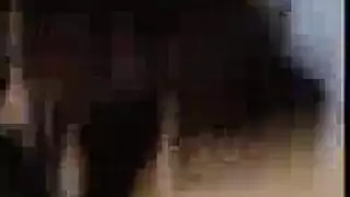 مراهقة آسيوية تظهر فرجها في فيلم هاوي