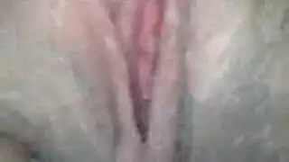 فعل إدخال مزدوج مع فتاة مثارة من أفلو