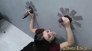 إباحية ثقب المجد: مص سائل نائب رئيس مهم في السر